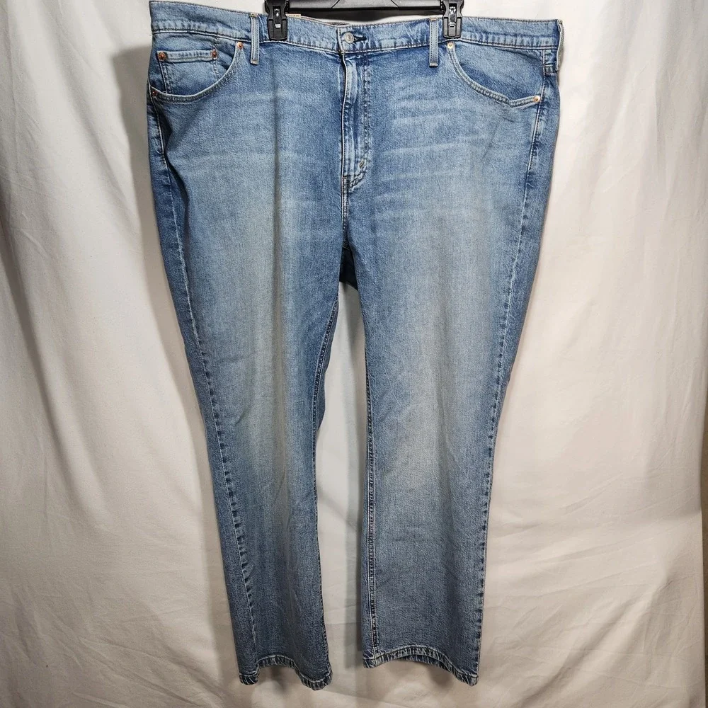 Levi's 541 Mens Jeans Light Wash Size 50 x 30 Blue Denim NWT